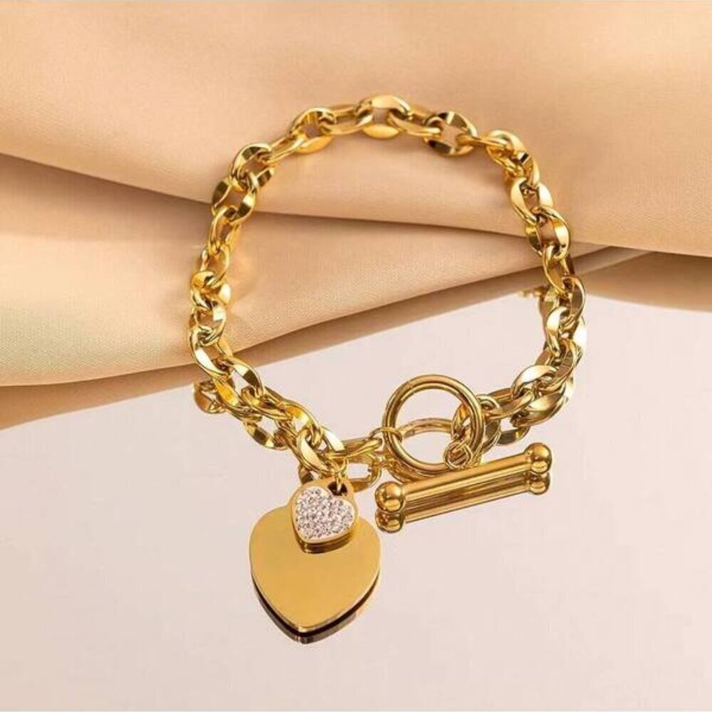 18K Gold Filled Heart Charm Toggle Bracelet